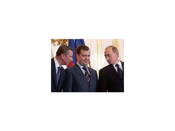 Каждому преемнику досталось по школе