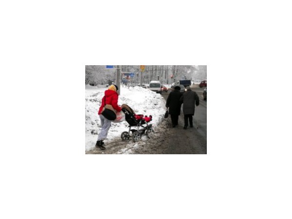 На улице Салова есть остановка, на которую можно приехать, но не выйти