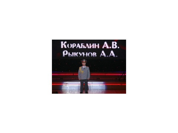 Щит, лира и милосердие белых ночей