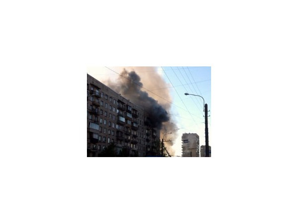 На Пражской улице горел жилой дом