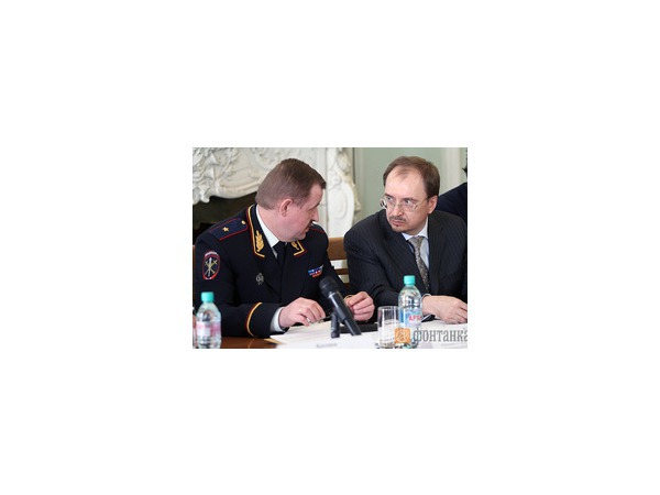 Полиция Петербурга: Ошибки признаем, но бичевать себя не позволим