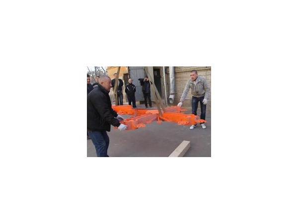 Приставы арестовали три православных креста храма Пресвятой Богородицы в Рыбацком