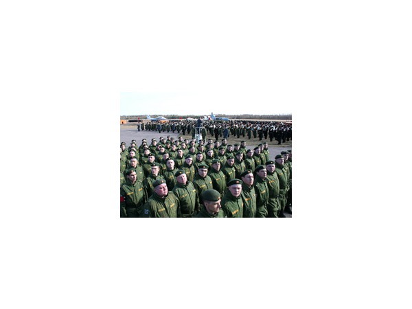 Тренировку парада Победы перенесли за КАД