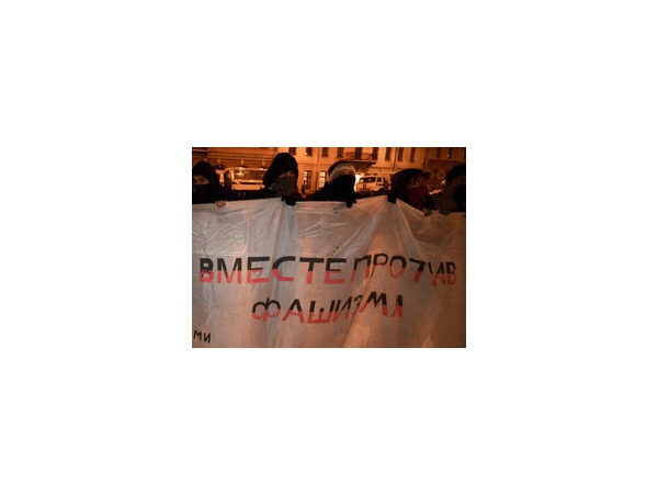 Поспешил — нацизм насмешил