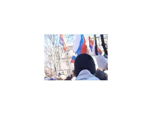 На юго-востоке Украины начались массовые выступления против действующей власти