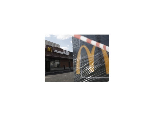 McDonald's на Манежной площади в центре Москвы будет закрыт три месяца