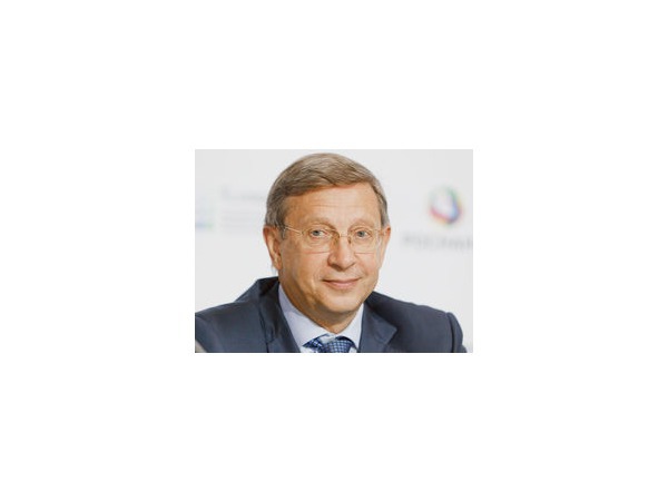 Арест главы АФК "Система" Владимира Евтушенкова взбудоражил российское бизнес-сообщество и фондовые рынки: по мнению Пескова, искать "политику" в этом деле абсурдно