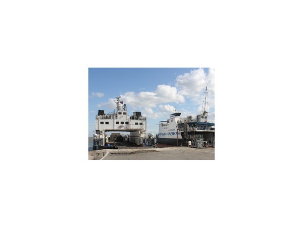 На Керченской переправе начали курсировать паромы большой вместимости