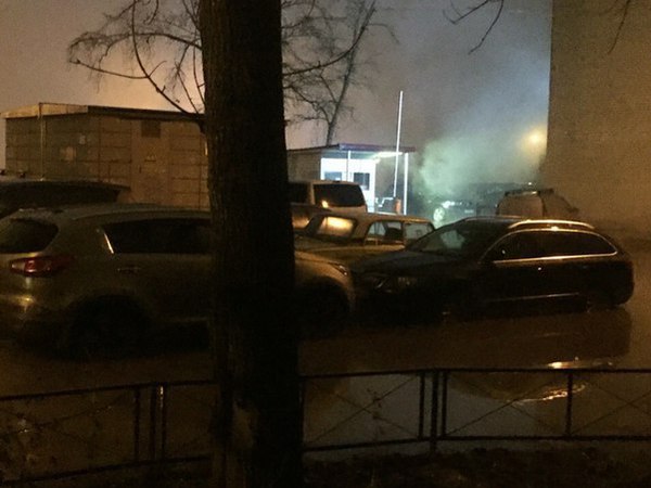 80 домов на Ленинском попали в зону аварии теплотрассы