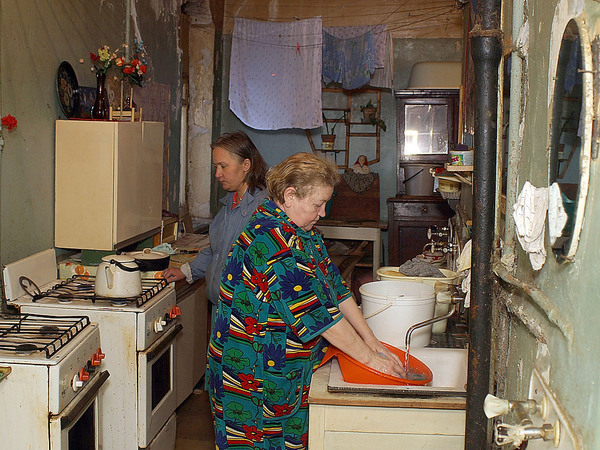 Хочешь, я убью соседа, что мешает сдать
