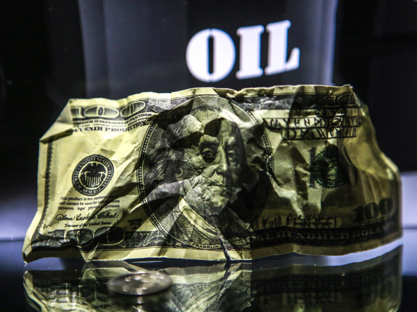 Рубль и нефть на стороне пессимистов