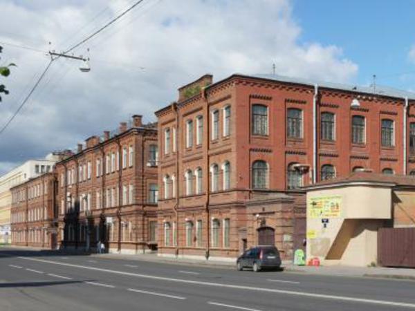 Смольный покупает патронный завод