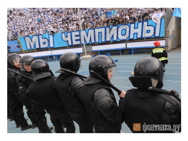 «Зенит» слегка смазал чемпионскую звездочку