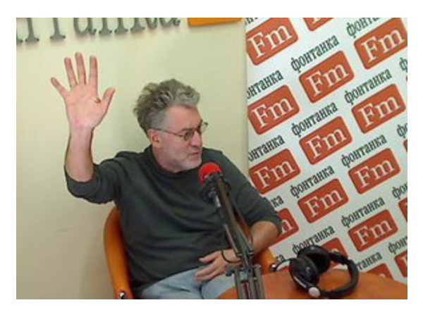 Артемий Троицкий: Экстремизм и клевету можно найти в самой невинной песне