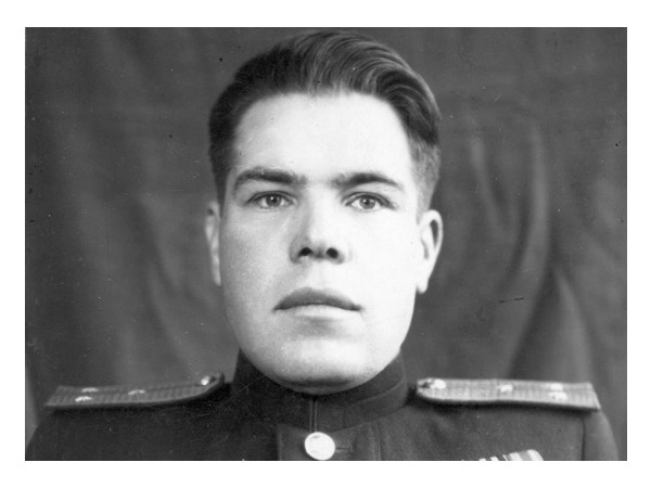 "Расскажи о солдате": Сергей Баталов