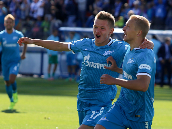 После первого тайма «Зенит» обыгрывает «Терек» - 2:0