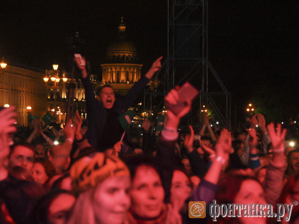 Почему Земфира не спела в Петербурге «Гудбай, Америка!»