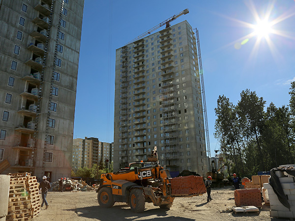 В жилом ансамбле Нью-Тон состоялась первая встреча дольщиков