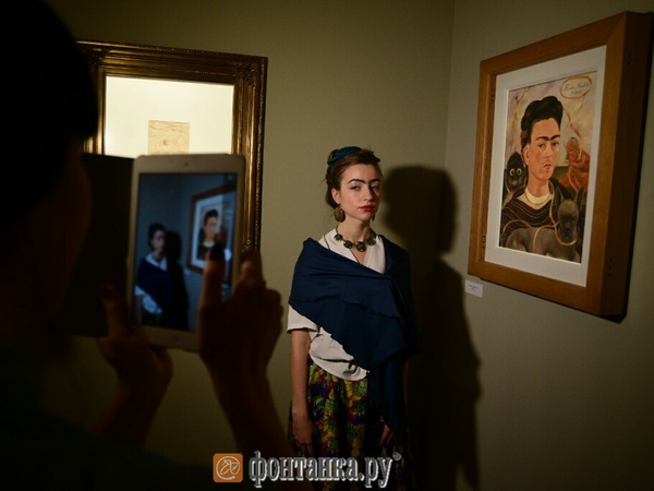 В Музее Фаберже открылась выставка Фриды Кало