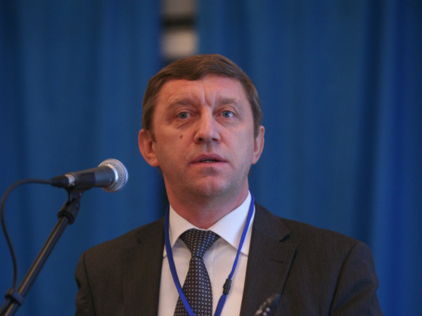 Один Соловьев на четыре дома
