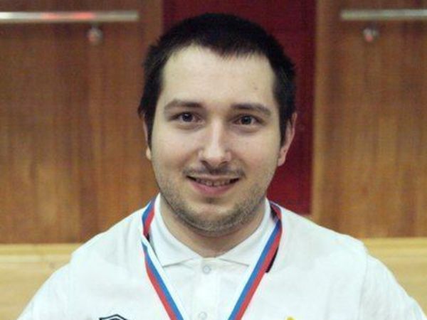 Денис Ларионов: «Хотел бы всем помочь»