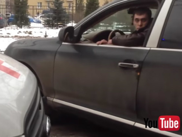 Уголовный разворот в деле “Порше” против скорой