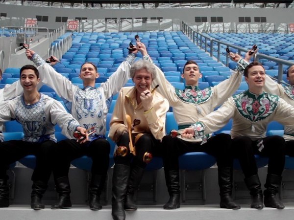 "Ложкари победы" пошумели на новом стадионе