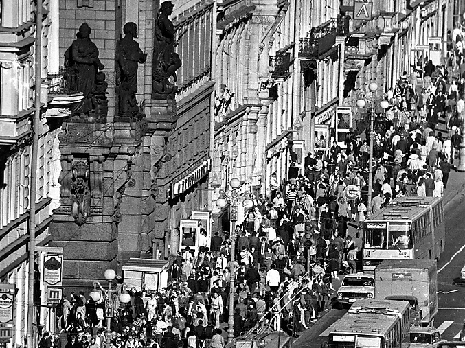 «Никакой туалетной бумаги в советской колбасе не было»