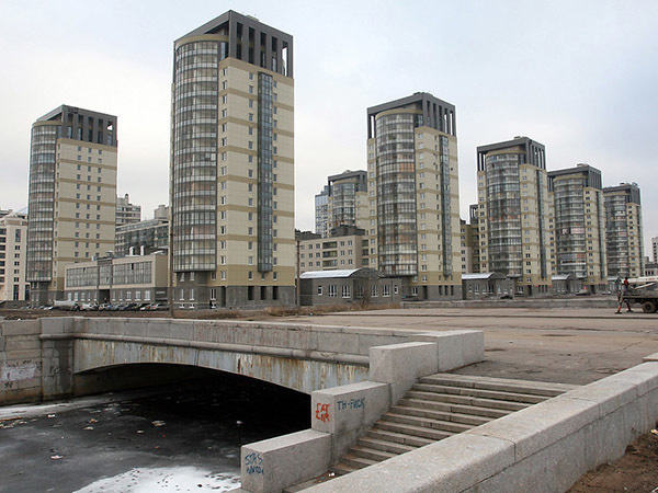 Смоленка в ЗНОПе. Разозлившись на Смольный, депутаты услышали защитников парков