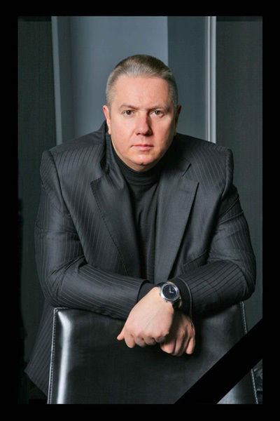 Игорь Минаков