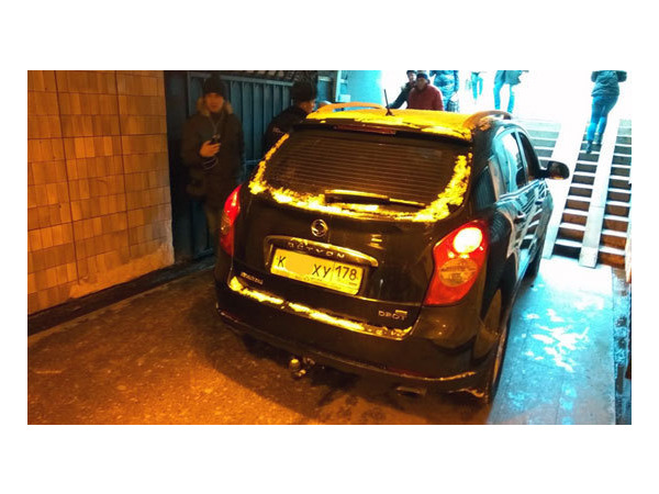 автосалоны лада в москве адрес