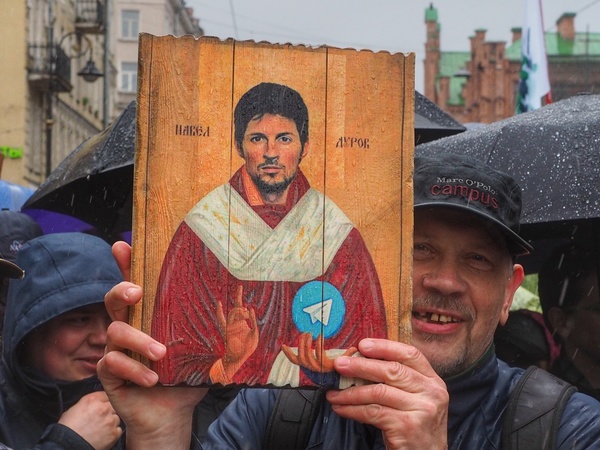 «Я читаю «Телеграм», но совсем чуть-чуть»