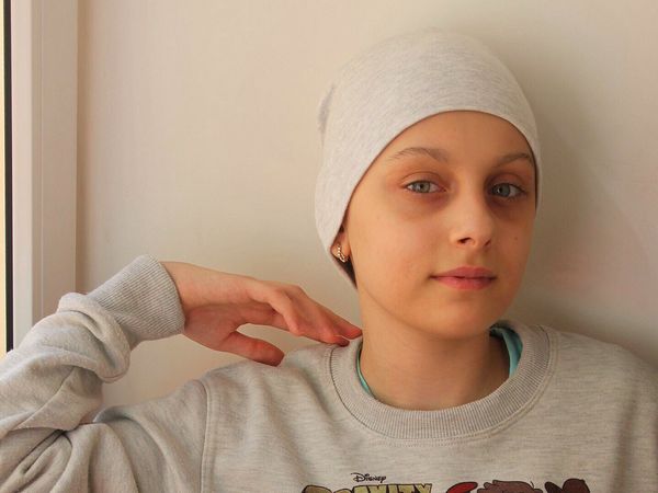 Помогите Ангелине победить лейкоз