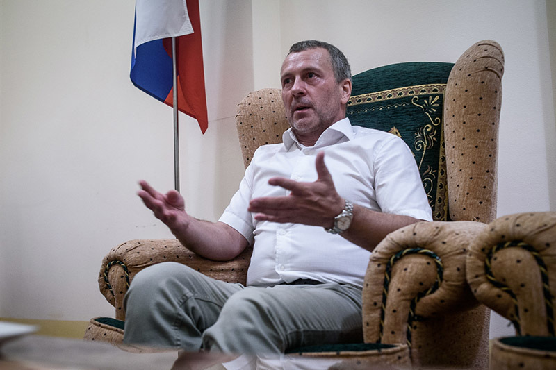 Виктор Токмаков