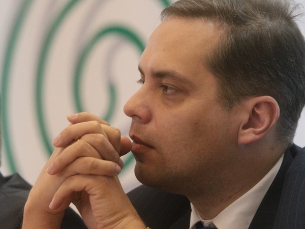 Владимир Милов: Путин повел нас по жесткому сценарию