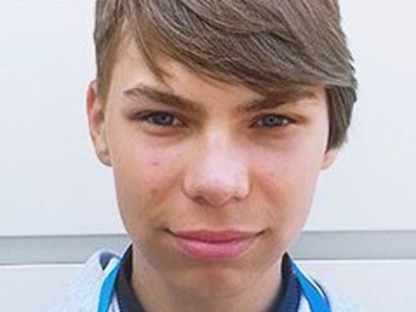 Рука за миллион