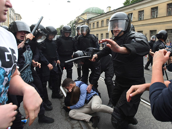 Пощады не будет. Сколько в Петербурге дают за борьбу с пенсионной реформой
