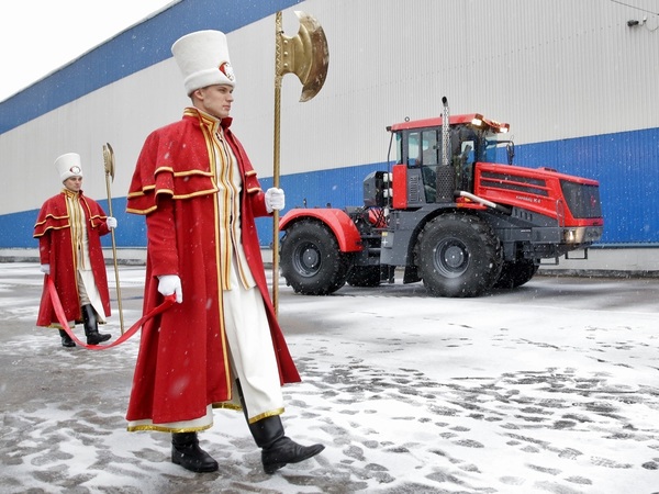 «Петербургский тракторный завод» бросает вызов европейским конкурентам: «К-4 и К-7 абсолютно конкурентоспособны»