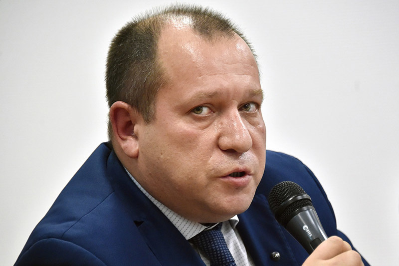 Игорь Каляпин