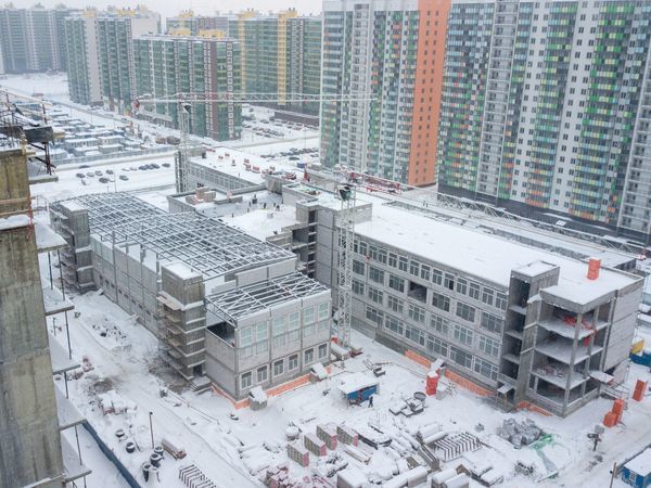 Строительство школы в ЖК «Краски лета» ведется активными темпами