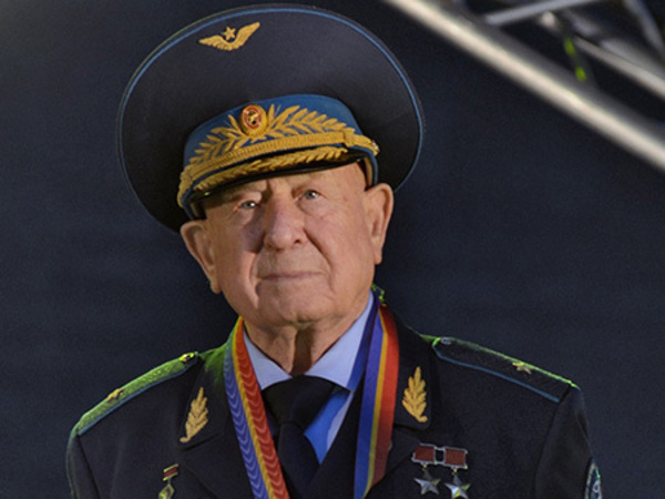 Умер человек, первым вышедший в открытый космос. На 86-м году жизни скончался Алексей Леонов