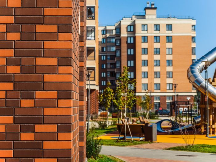 «АО «Специализированный застройщик “Строительный трест”»