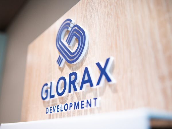 Glorax Development награждена знаком «Надежный застройщик России»