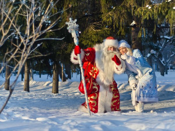 Новый год на Царскосельских холмах: от семейных посиделок до шумных вечеринок