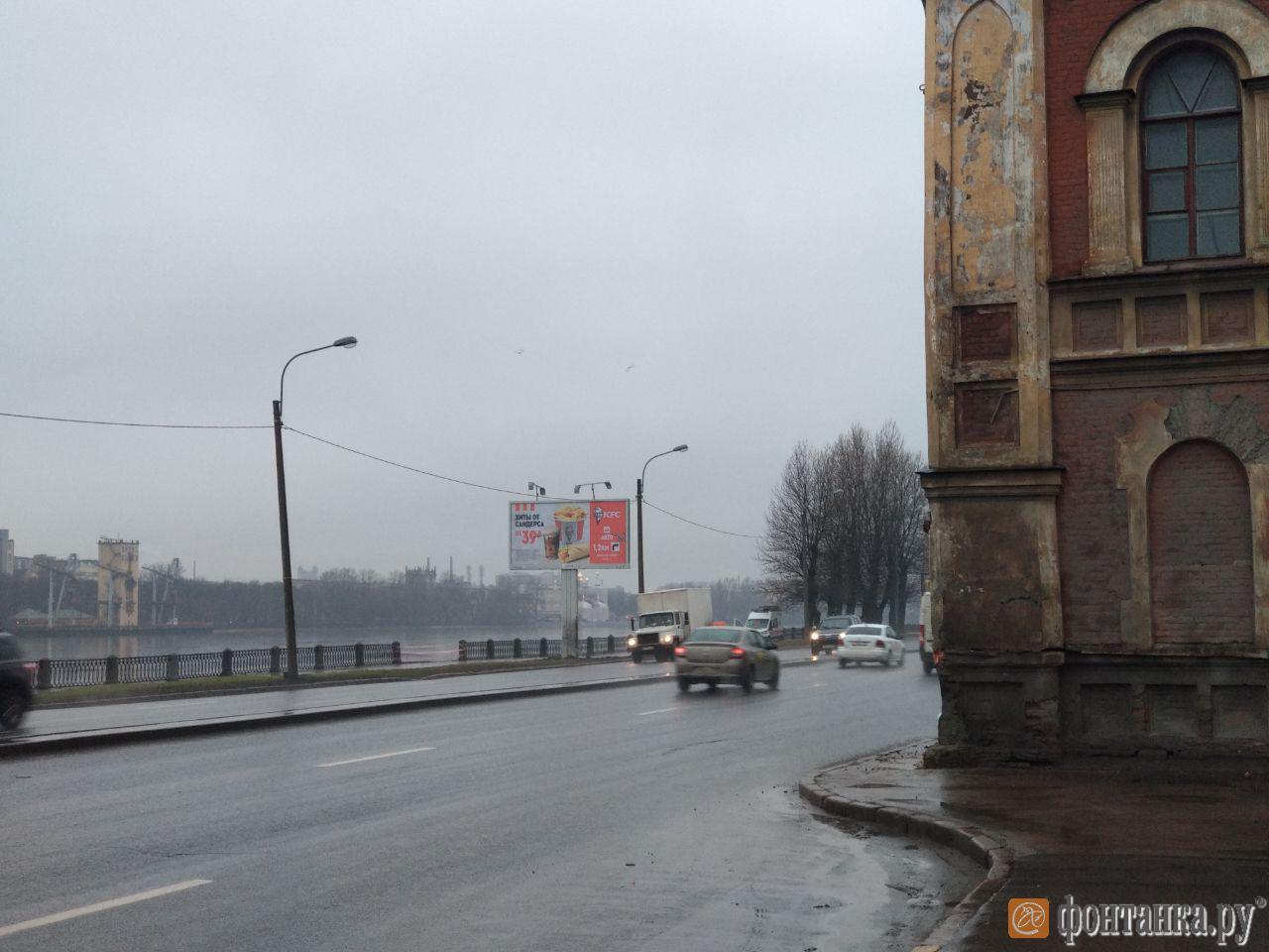 Покои митрополита встали на пути. «Фонтанка» поняла, почему водитель  бетоновоза не увидел дом | 23.12.2019 | Санкт-Петербург - БезФормата