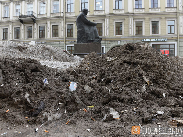 Фото дня. Петербург, который скрывали сугробы
