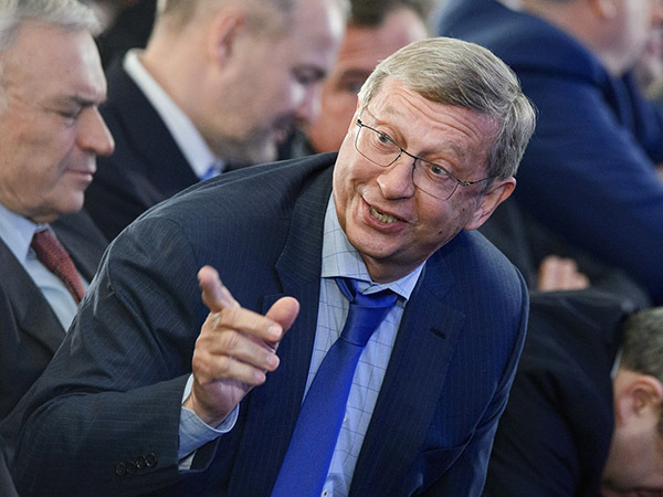 «Эталон» встроили в «Систему». Вячеслав Заренков покинул совет директоров группы