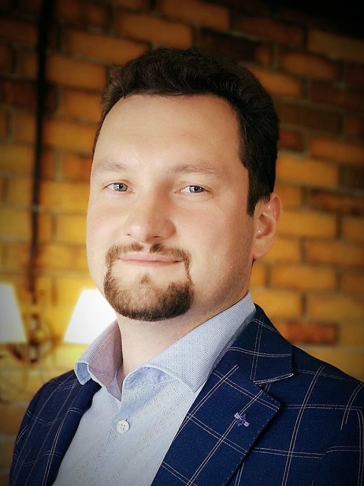 Кто заработает на выборах в Петербурге. Тролли, бывшие комиссары «Наших», создатели бренда «трое в кокошниках» и куратор Новороссии (Иллюстрация 6 из 6) (Фото: фото со страницы Ярослава Игнатовского, facebook.com)