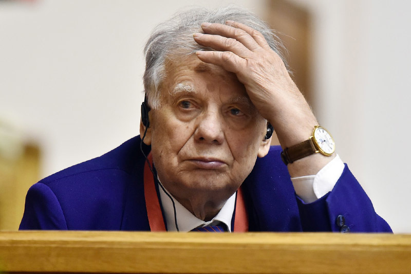 Жорес Алфёров