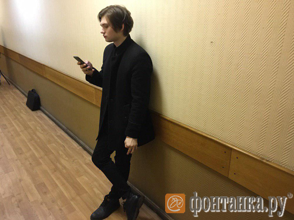 Суд в Петербурге начал пересматривать приговор ловцу покемонов Руслану Соколовскому, но отложил заседание на 13 марта